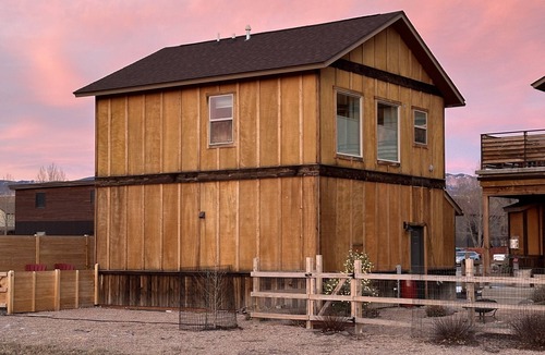 Ridgway Apartment | Your cozy basecamp for Ouray, Telluride & San Juans!
