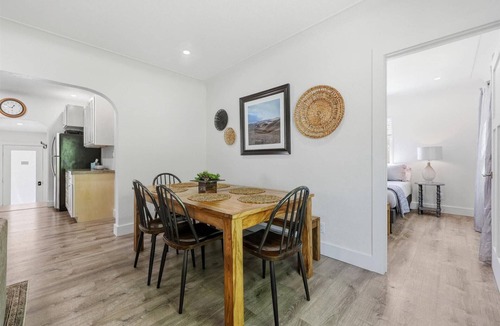 North End House | Your Family WANTS to stay here! Walk to Hyde Park, Camel's Back Park & Hike Boise Foothills!