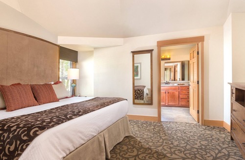 Deer Harbor Resort | Your own personal outdoor hot tub!