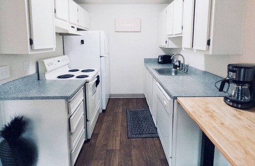 Corvallis Apartment | Zodiac Retreat; sauna and gym