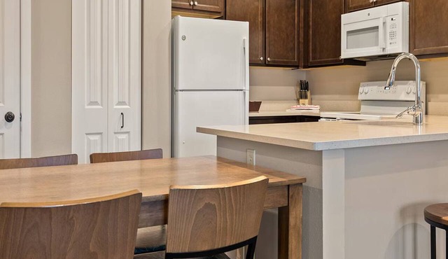 1 bedroom - Worldmark West Yellowstone Resort - within 5 minutes of entrance
