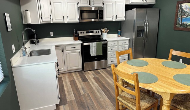2 Bedroom, 1 Bathroom Basement Apartment in Orem