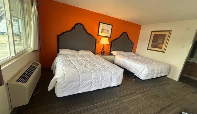 2 Budget-Friendly Rooms Near Gesa Power House Theatre | Free Parking