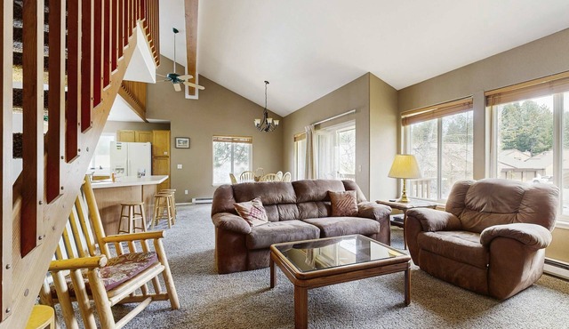 2 Level McCall Family Condo | Pool, Hot Tub