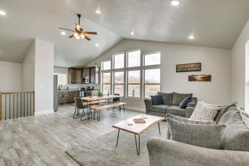 2 Mi to Bear Lake: Mtn-View Gem in Garden City