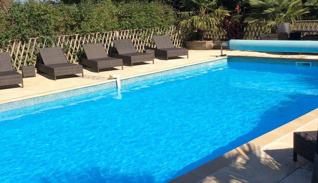 3 jewelery gite with swimming pool 20 minutes from Mont Saint Michel in Argouges