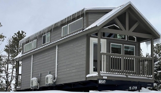 3A Cozy Cabin With Mountain View, WIFI and AC in Beautiful Williams