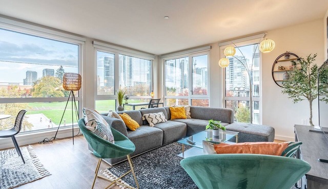 3BR | Gym, Balcony | Bellevue | Sophari Parkside H