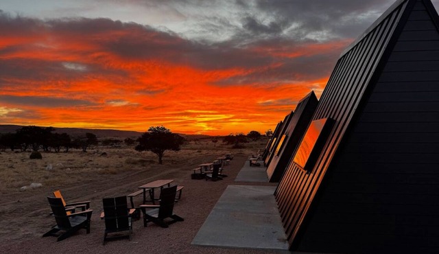 #57 Star-Gazing A-frame cabin, 2 double beds, pet friendly bathroom at bathhouse