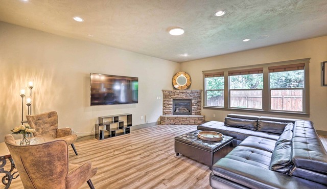 8 Mi to BSU & Dtwn: Family-Friendly Boise Home