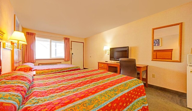 Affordable Room w/Free Parking | Ideal for Cascade Trail Adventures