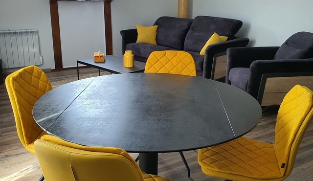 Appartement standing climatisé pour 4 personnes in Beaune