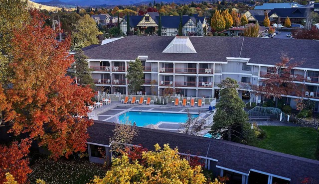 Ashland Airport King studio w/Gym, pool