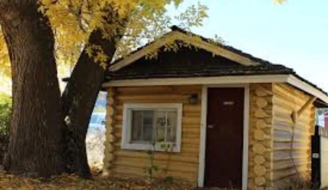 Ashton Log Cabin #3