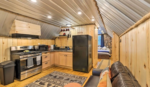 Aspen Pines | Peaceful Island Park Escape for Two