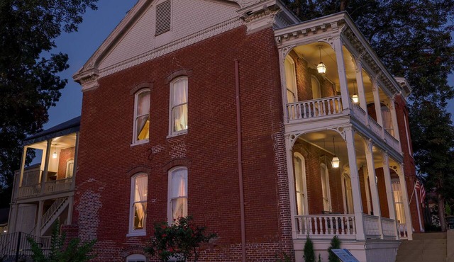 Baer House Inn