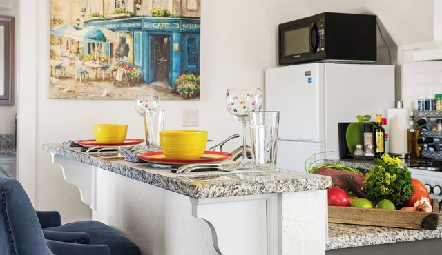 Baker Studio-Fast WiFi, Kitchen, W/D
