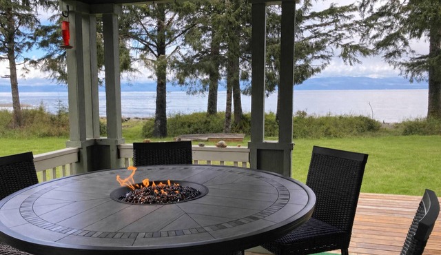 Beachfront House- The Sea Eagle