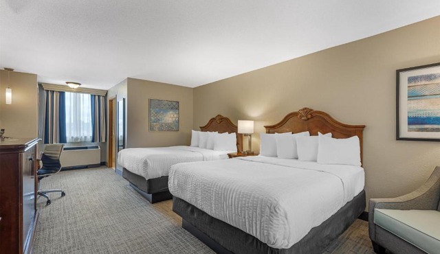 Best Western Plus Dubuque Hotel and Conference Center