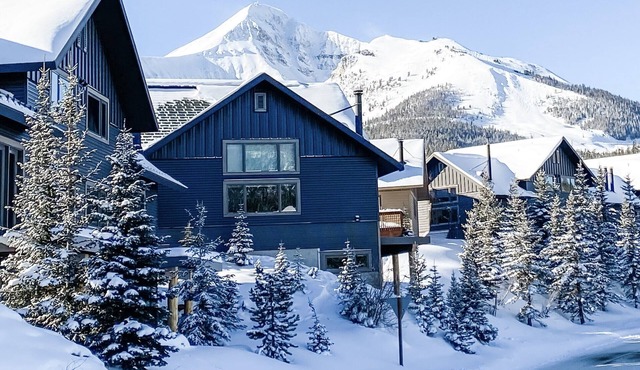 Big Sky Condo - 3 Bed/3 Bath Ski in Ski Out!