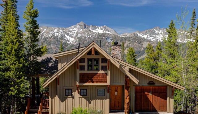 Big Sky Vacation Rentals: MMH 42 Cowboy Heaven