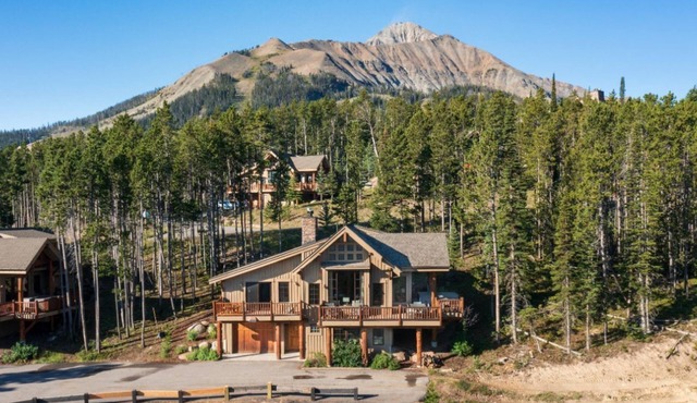 Big Sky Vacation Rentals: MMH 7 Bull Dogger
