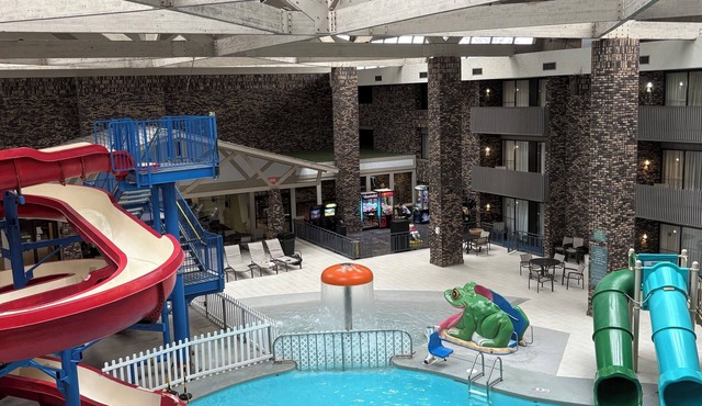 Bismarck Hotel and Conference Center