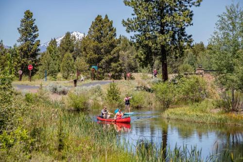 Black Bear Lodge