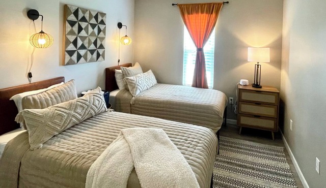 Boho on Bishop - Spooky Nook, Miami U & Hospitals
