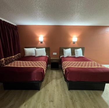 Boone trail inn