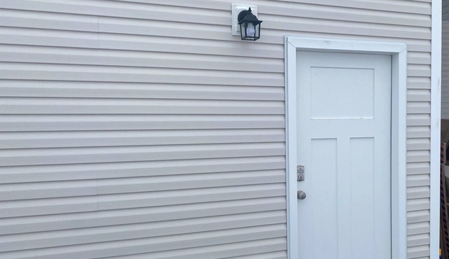 Brand new 3-bedroom separate entry basement apartment in beautiful Inkom Idaho