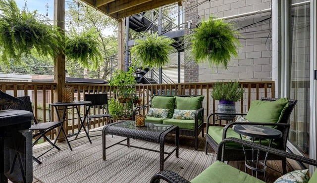 Bryant Gorgeous duplex