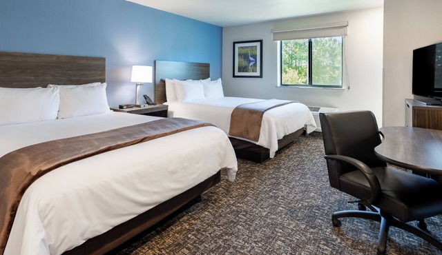 Budget Room with Kitchen – Near Rogue Valley International Medford Airport