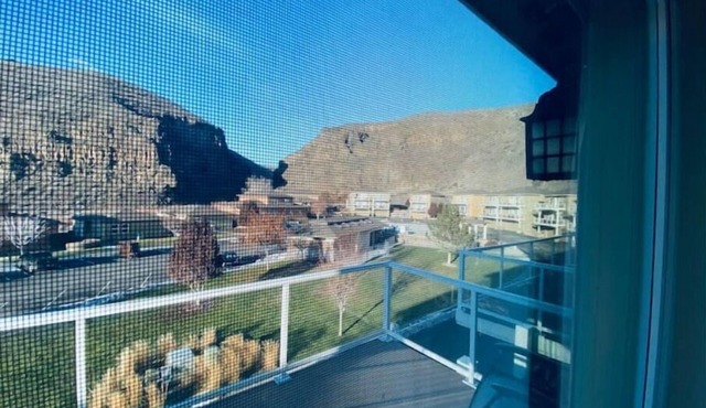 C43 Home by pool & near the Gorge shuttle pick up area at Sunfire Grill