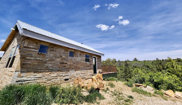 Cabin near Moab with seclusion and wilderness
