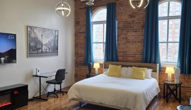 Cadillac Studio Loft