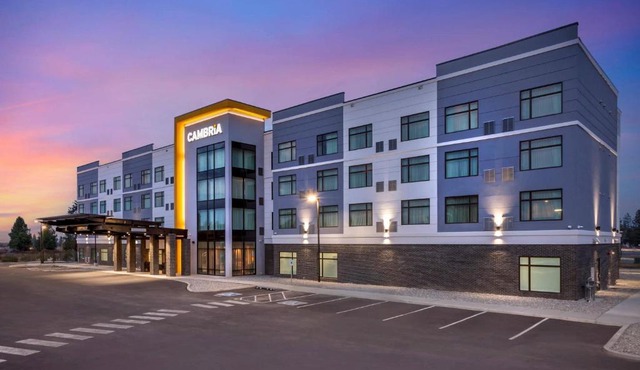 Cambria Hotel Spokane Airport