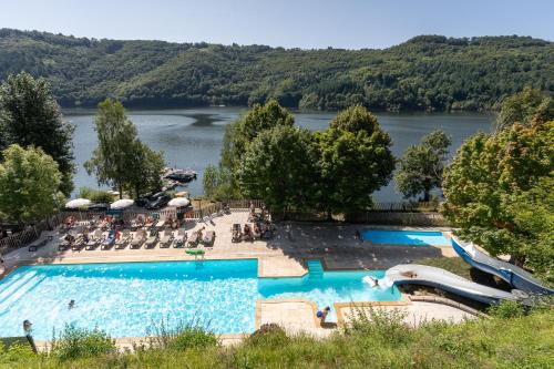Camping la Source in Thérondels