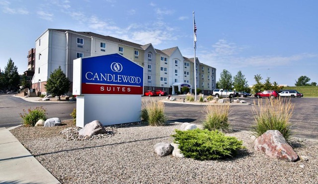 Candlewood Suites Bismarck