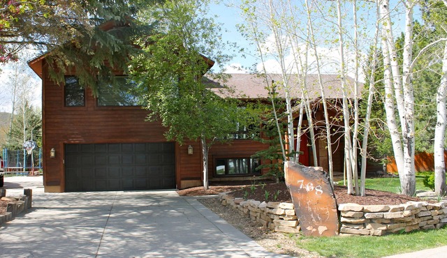 Centrally Located, Remodeled Park City Home On Cul-de-sac In Desirable Area