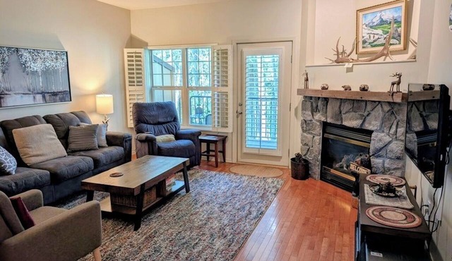 Chalet 9 at the Official Collins Lake Resort