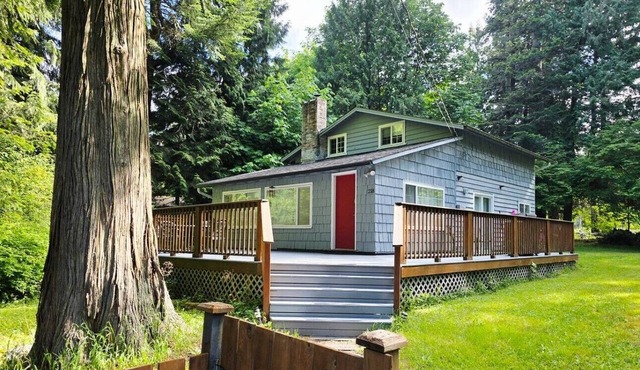 Charming Farmhouse Cottage