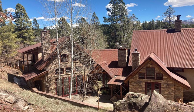 Charming timber-framed mountain retreat in Durango, CO in Durango