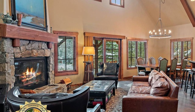 Classic Chalet|Wood Fireplace, Great for Families