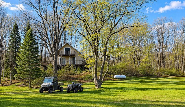 Classic Up North Cabin: Boat, Fish, ATV & Explore