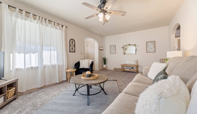 Clean, Cozy, Quiet 2-bedroom