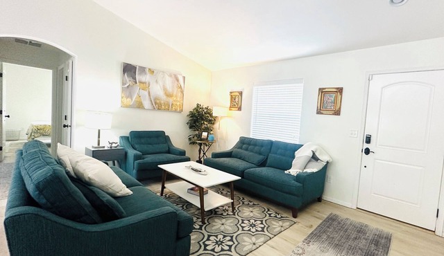 Clean & next to park! 4-bedroom house with AC, WiFi & fenced yard in Kimberly