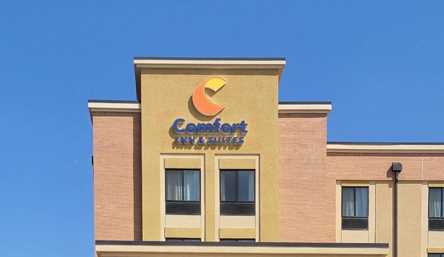 Comfort Inn & Suites Watford City
