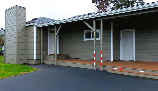 Comfortable Coast Stay North Bend, Coos bay & Dunes in North Bend