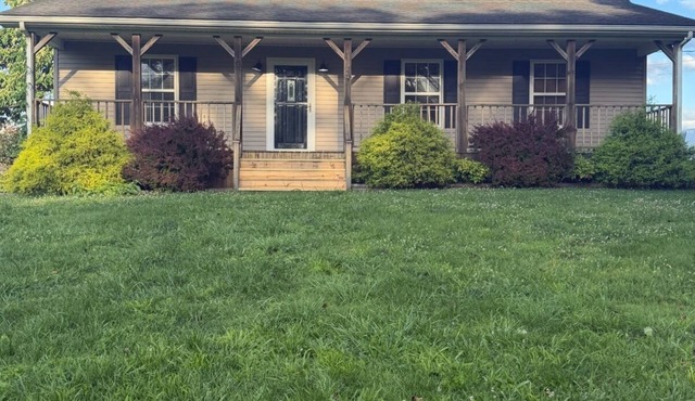 Conveniently located by Barren River Lake with stunning countryside views.